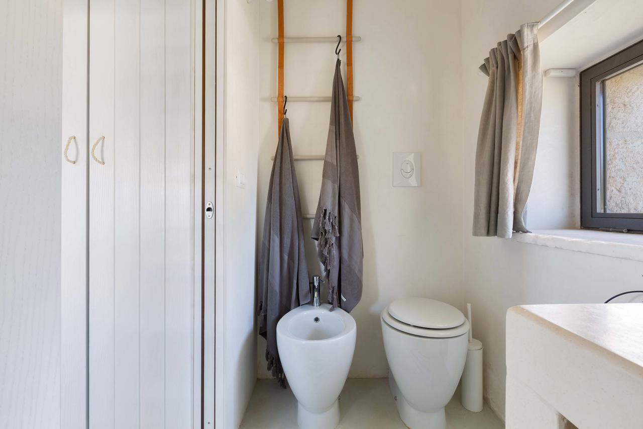 Casale Con Cipresso Villa Ostuni Luaran gambar